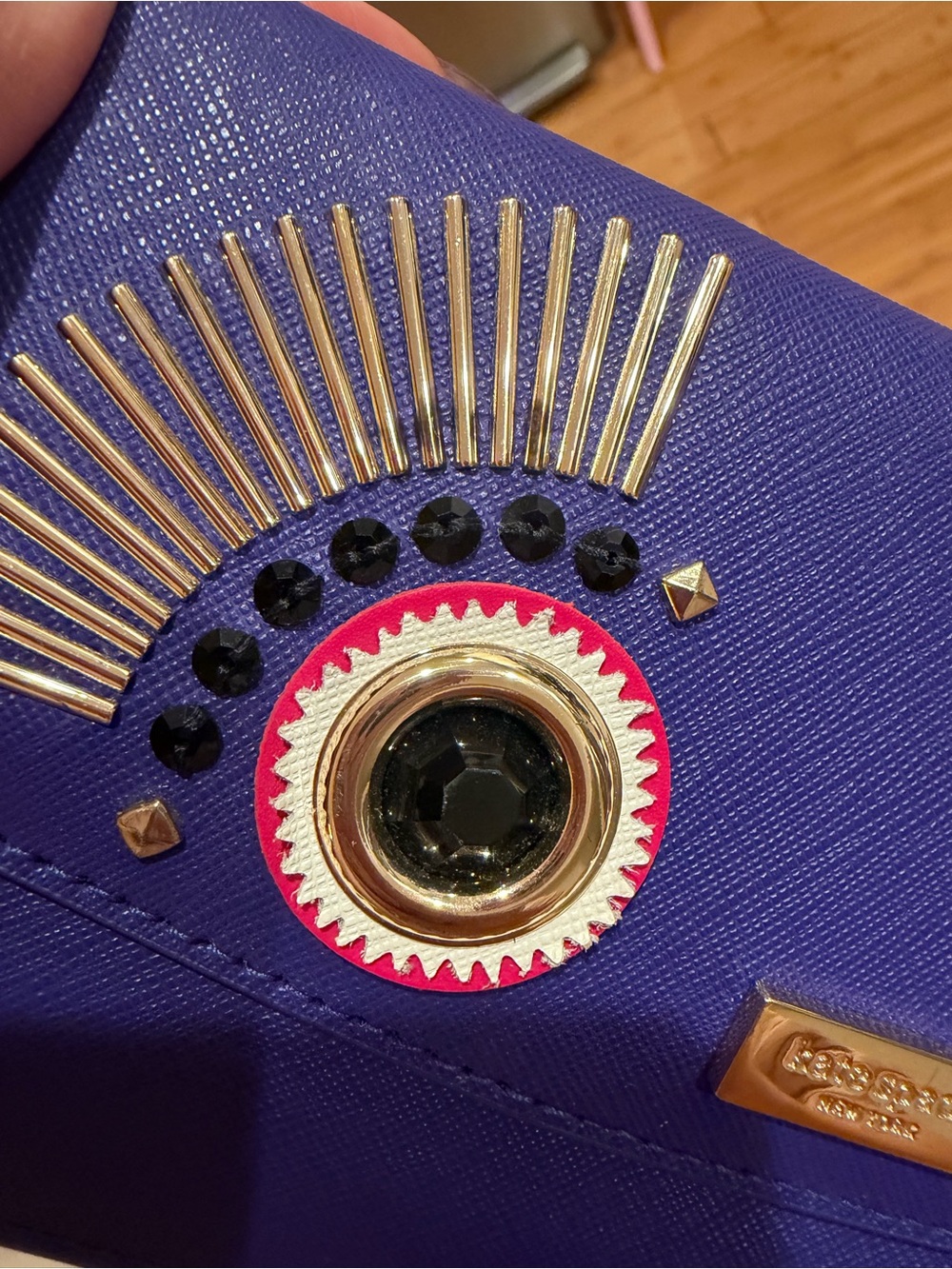 🔴Kate Spade Monster Liana wallet featuring playful beaded eyes 🔴 - Picture 3 of 12